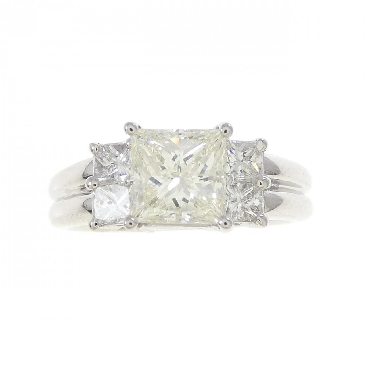 PT900 ダイヤモンド リング 1.175CT