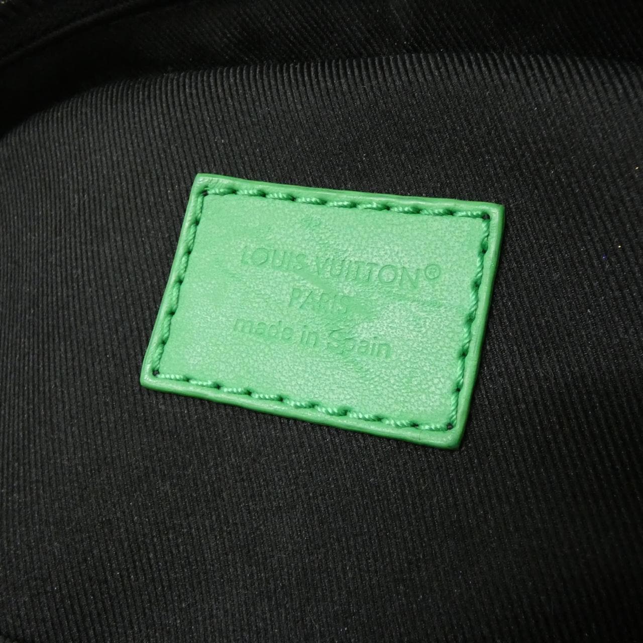 ルイヴィトン モノグラム エクリプス アヴェニュー スリングバッグ M25891 バッグ