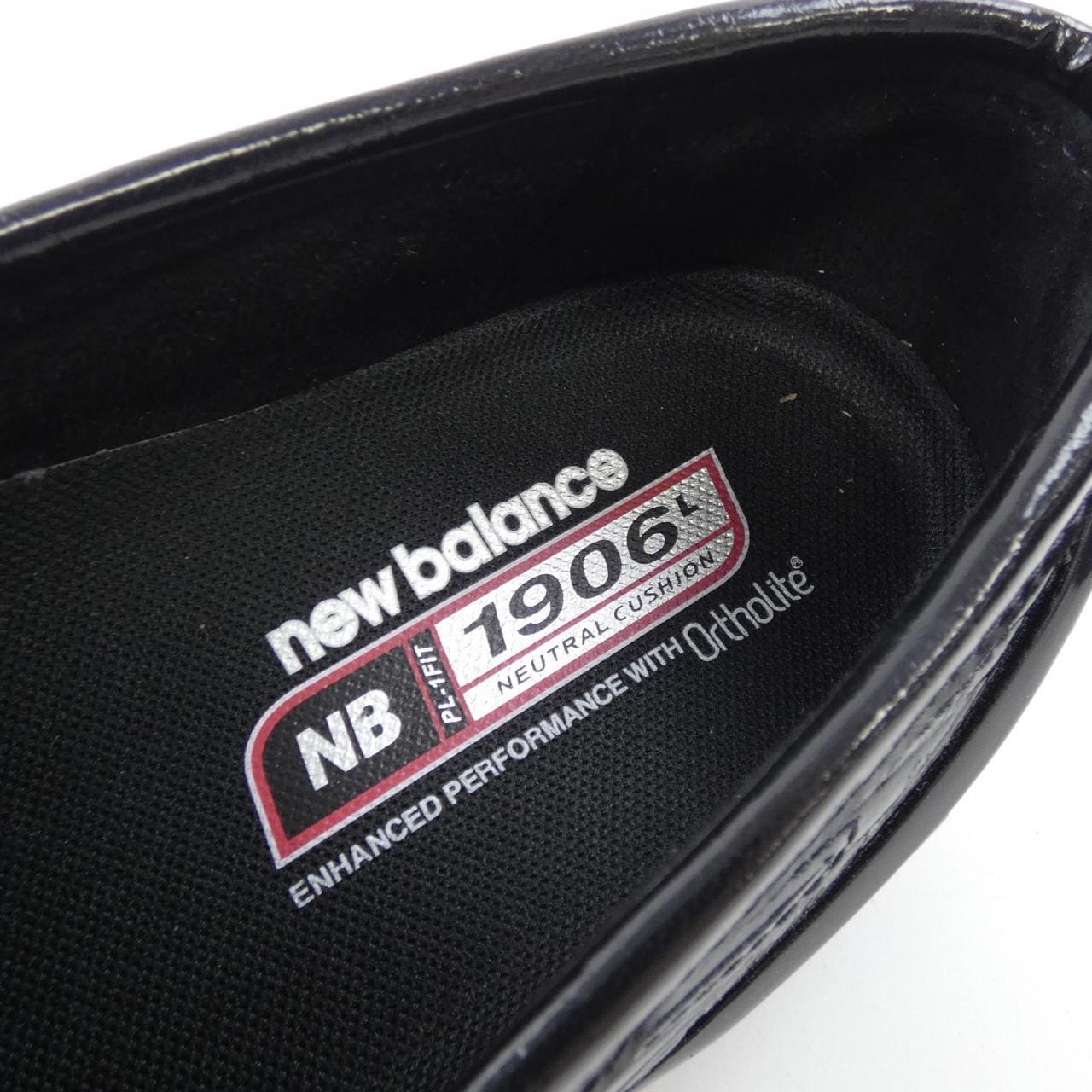 ニューバランス NEW BALANCE U1906LCR シューズ