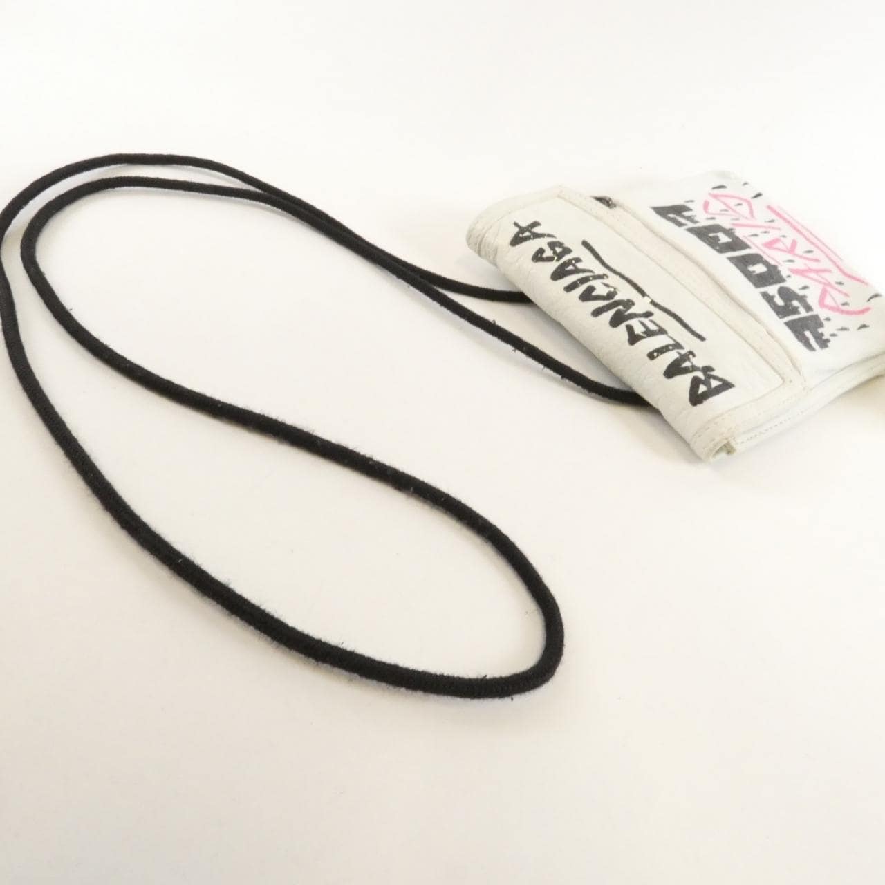 バレンシアガ GRAFFITI EXPLORER POUCH STRAP 532298 0FEN5 ショルダーバッグ