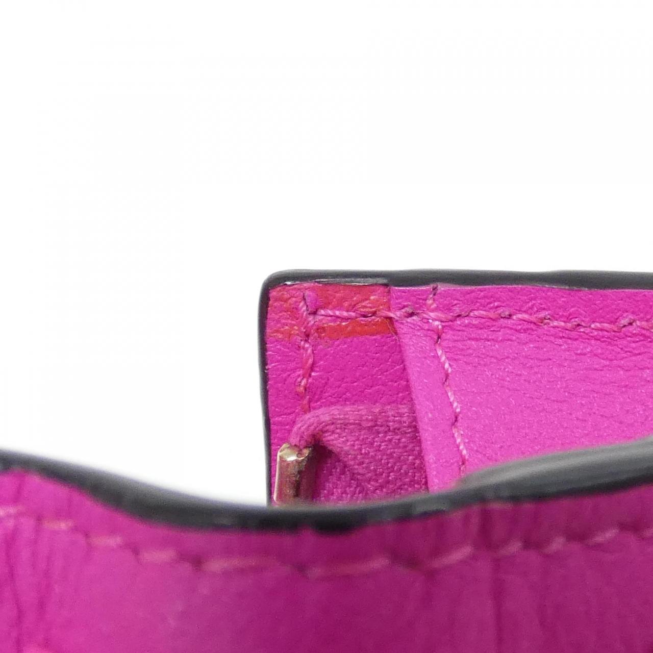 ヴァレンティノガラヴァーニ 3W2P0P39ZKZ 財布