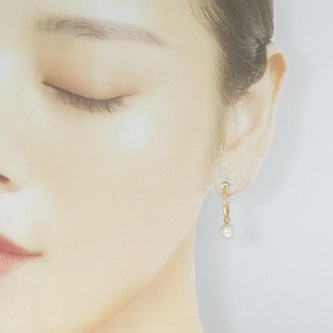 MIKIMOTO Akoya pearl earrings 6.9mm