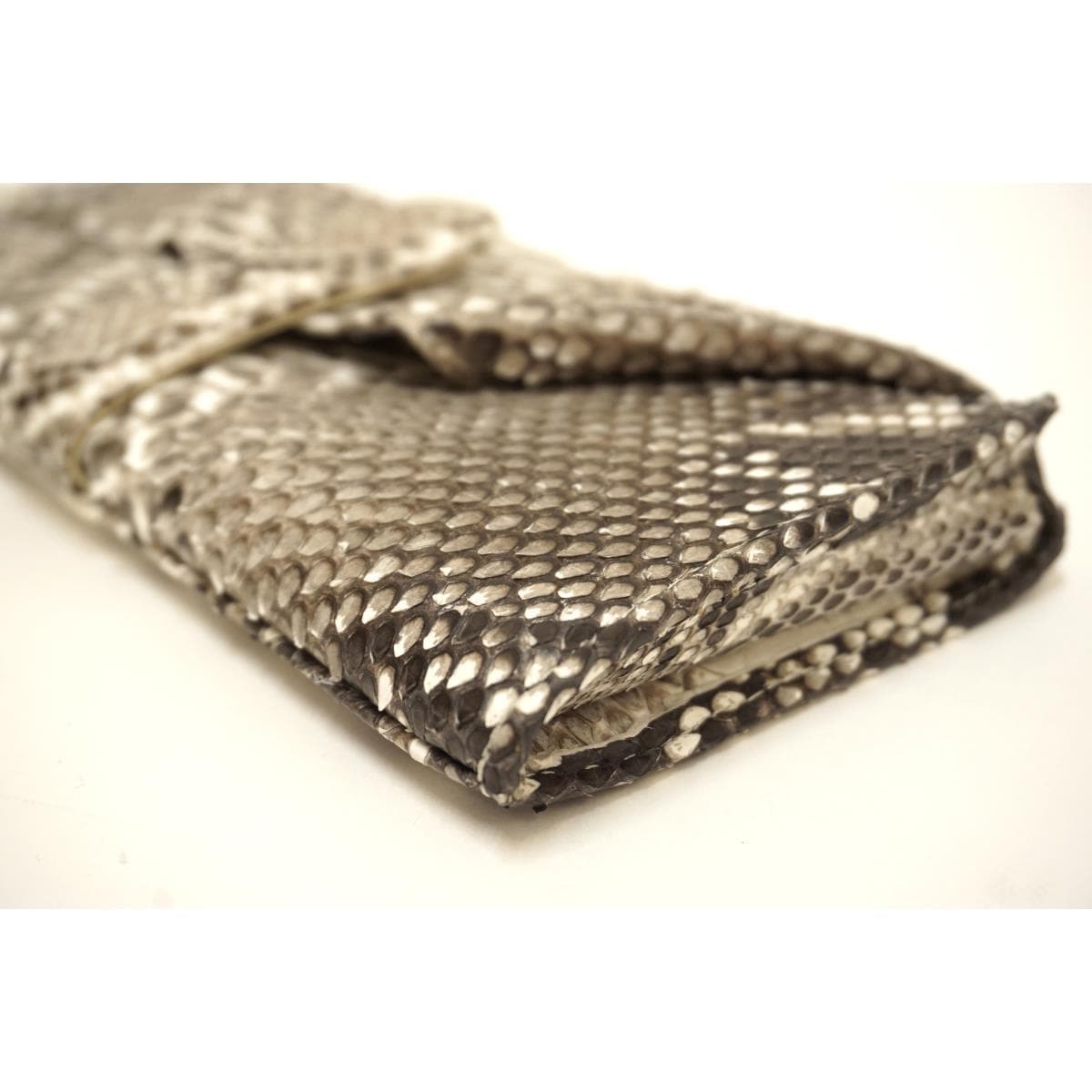 【新品】財布 パイソン