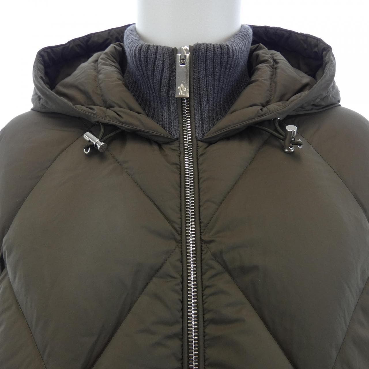 モンクレール MONCLER 20919B51400 ダウンジャケット