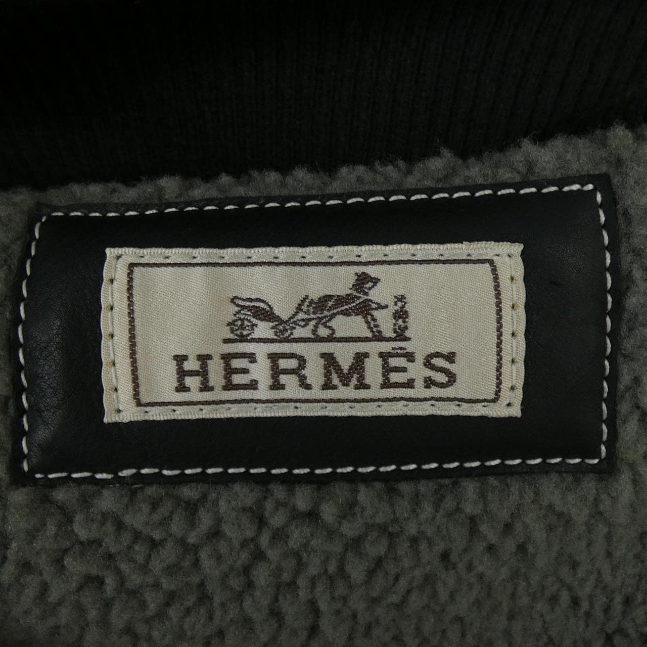 エルメス HERMES H263520H ムートンジャケット
