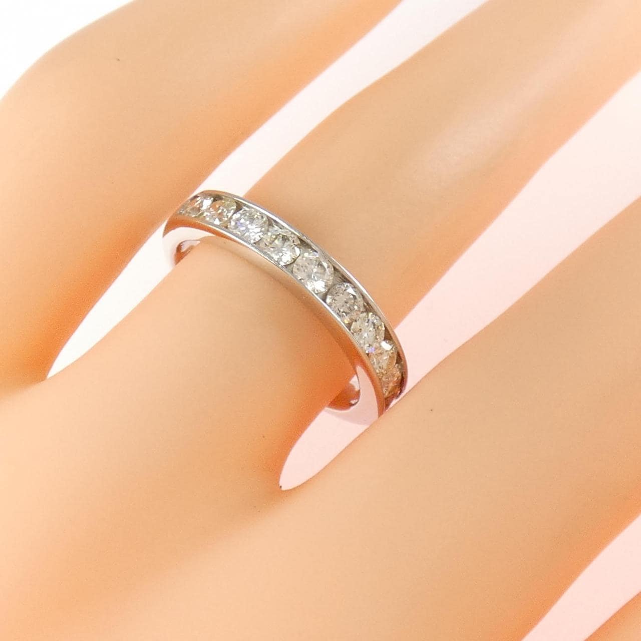 PT900 ダイヤモンド リング 0.70CT