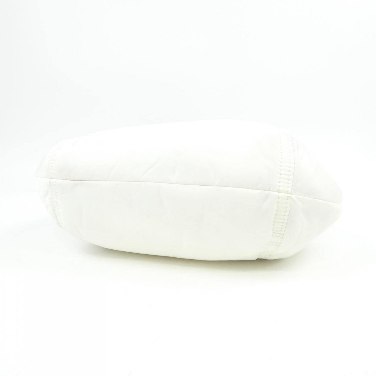 モンクレール MONCLER H209B5C00001 M2421 BAG