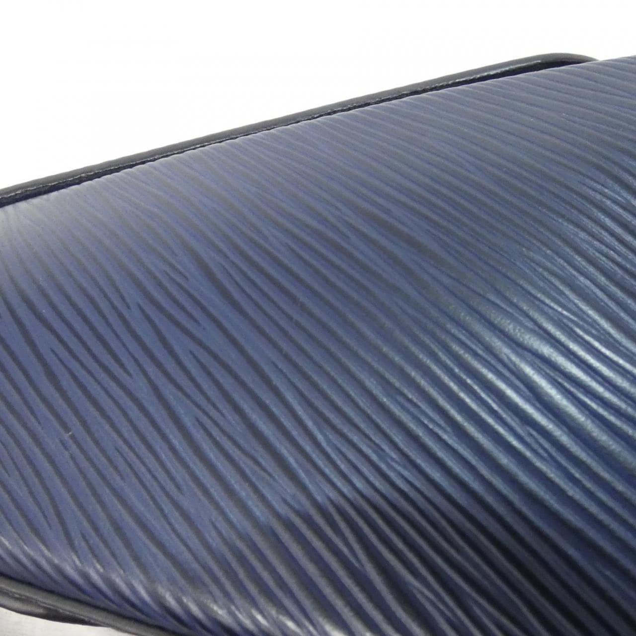 ルイヴィトン ツイスト MM M53090 ショルダーバッグ