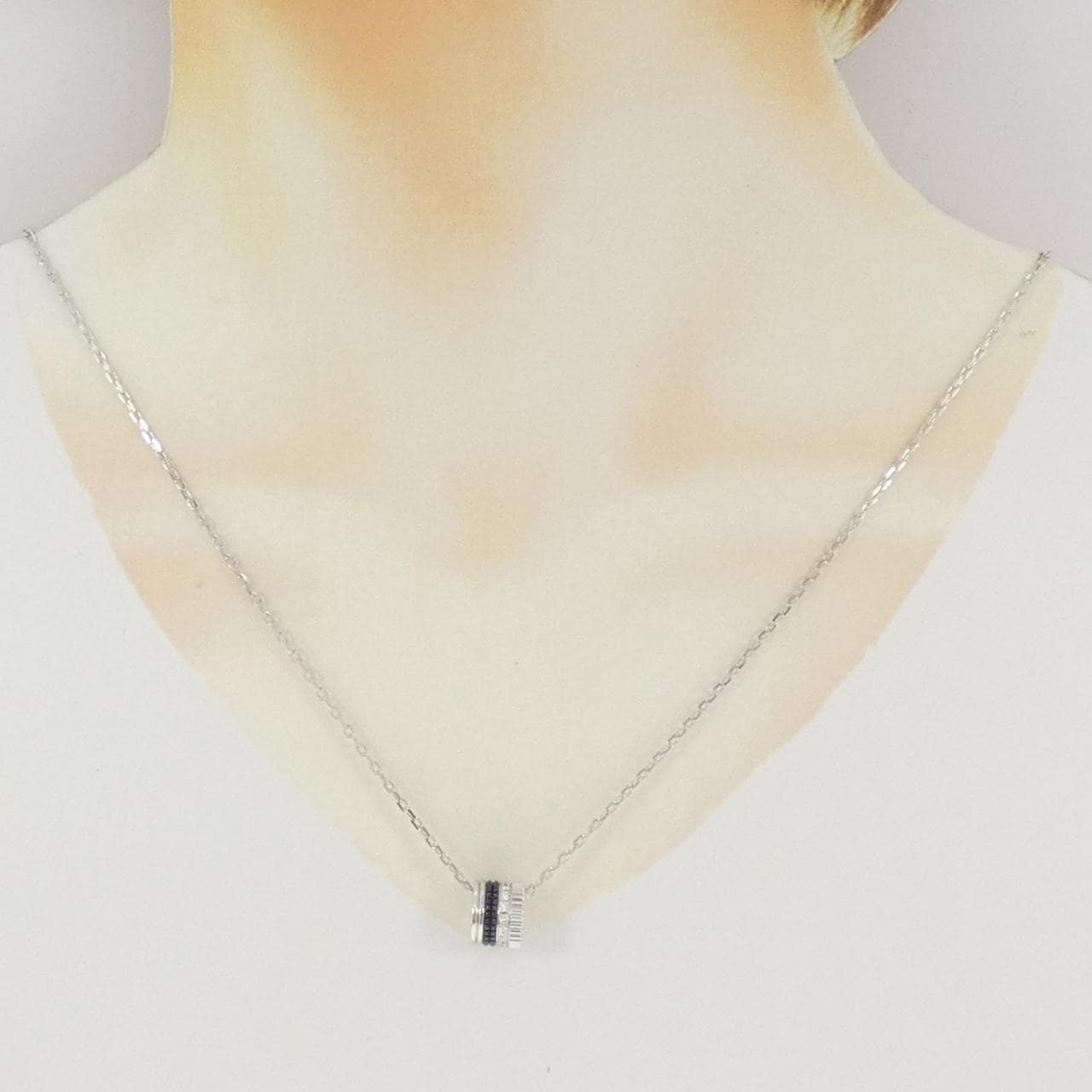 ブシュロン キャトル ブラック ラージ ネックレス