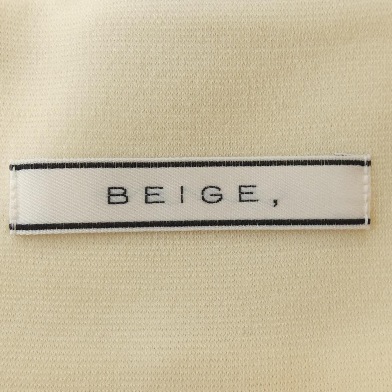 ベイジュ BEIGE. スカート