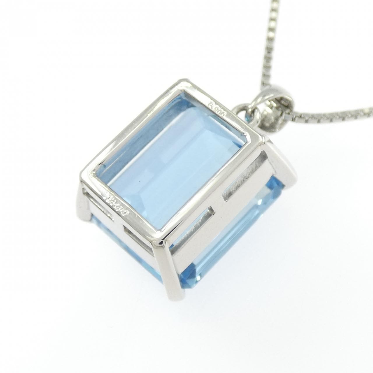 PT900/PT850 アクアマリン ネックレス 14.49CT