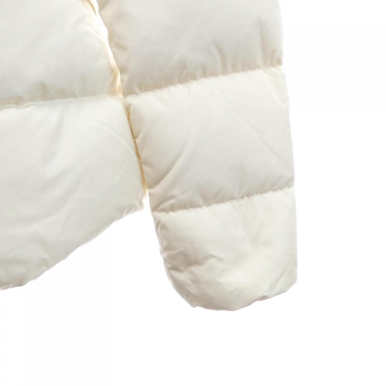 モンクレール MONCLER AVOCE ダウンジャケット