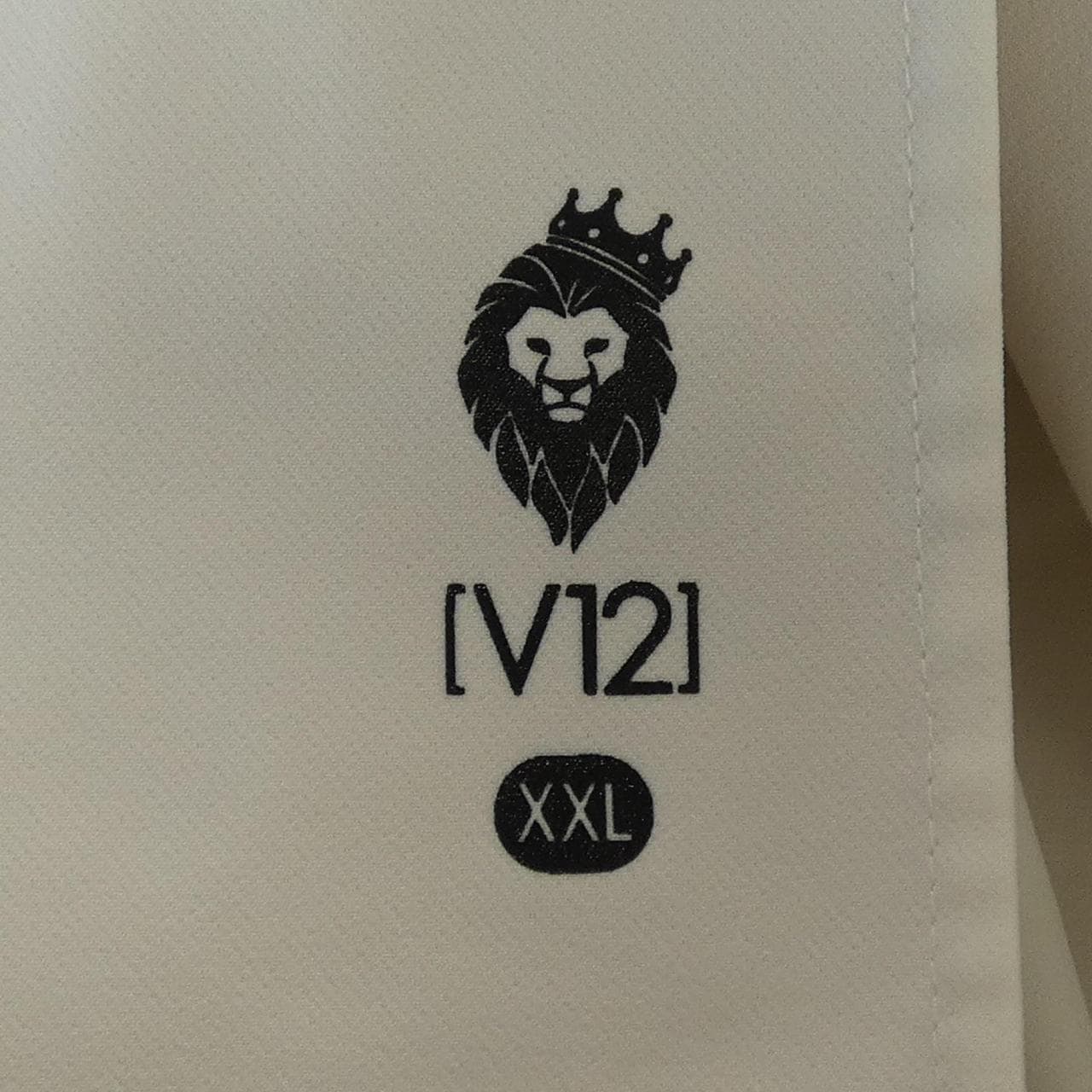 V TWELVL ショートパンツ