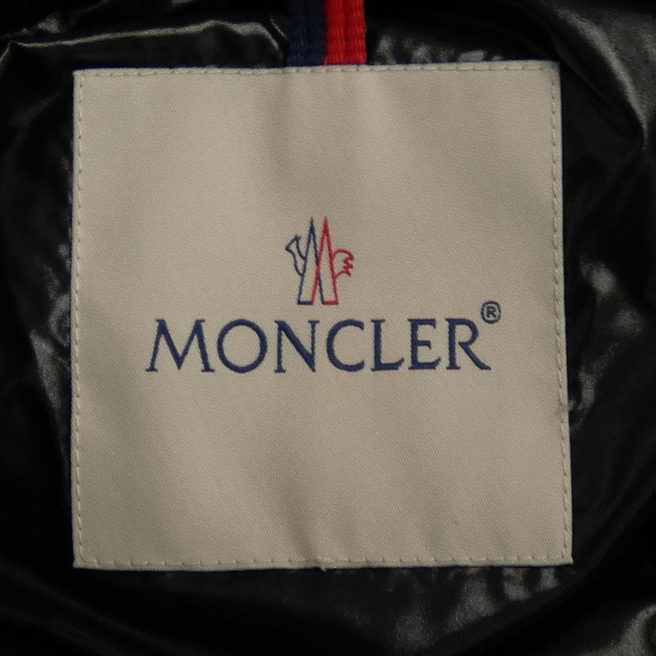 MONCLER蒙克勒羽绒服