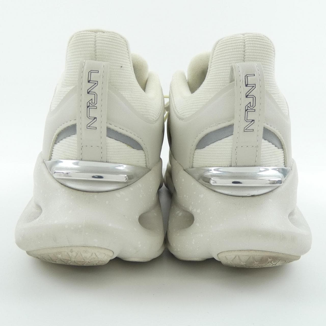 LI-NING スニーカー