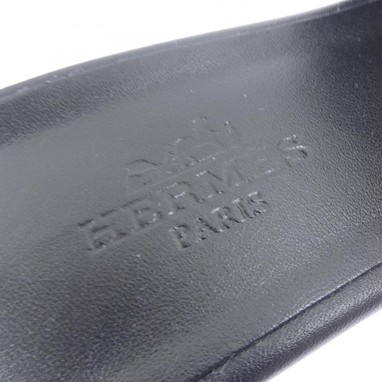 エルメス HERMES ジジ GIGI ケリーバックル 231063Z サンダル