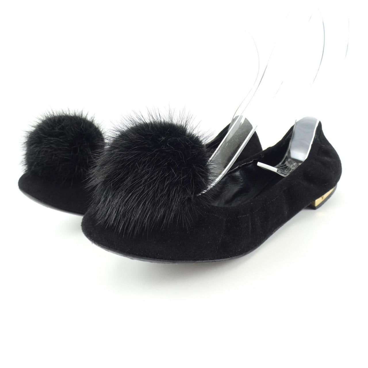 LOUIS VUITTON VUITTON flat shoes