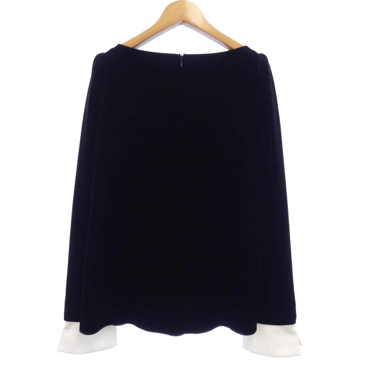 VELOUR NOIR Tops