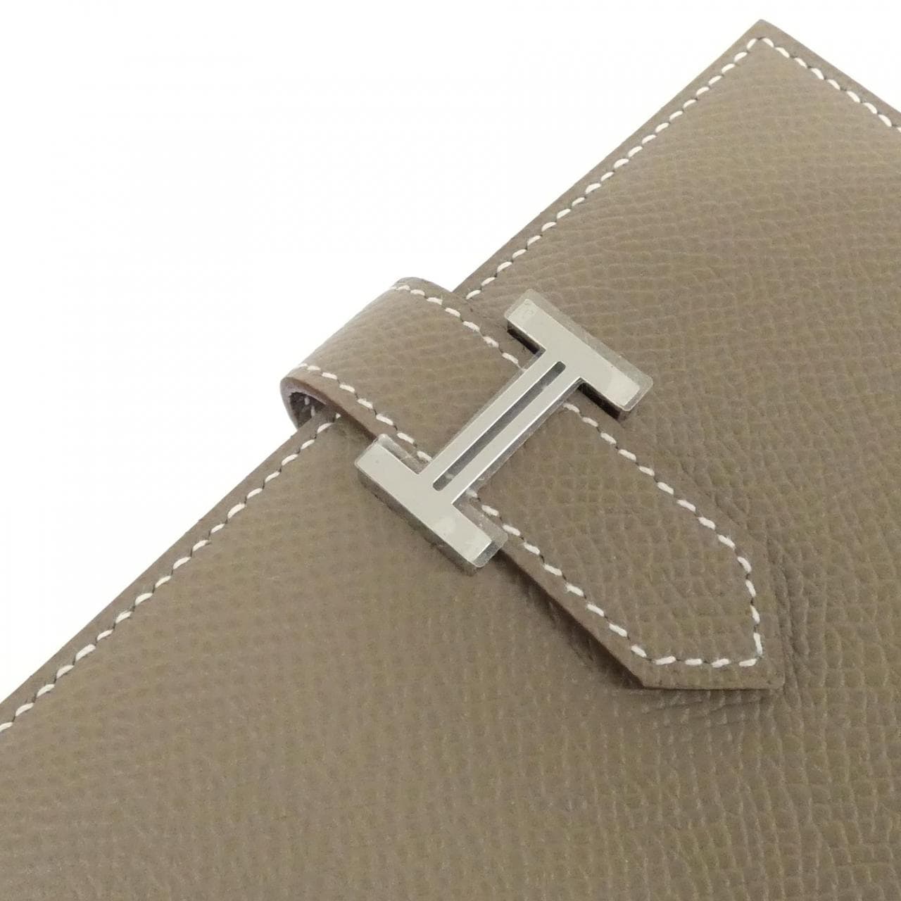 【未使用品】エルメス ベアン コンパクト 039790CK 財布