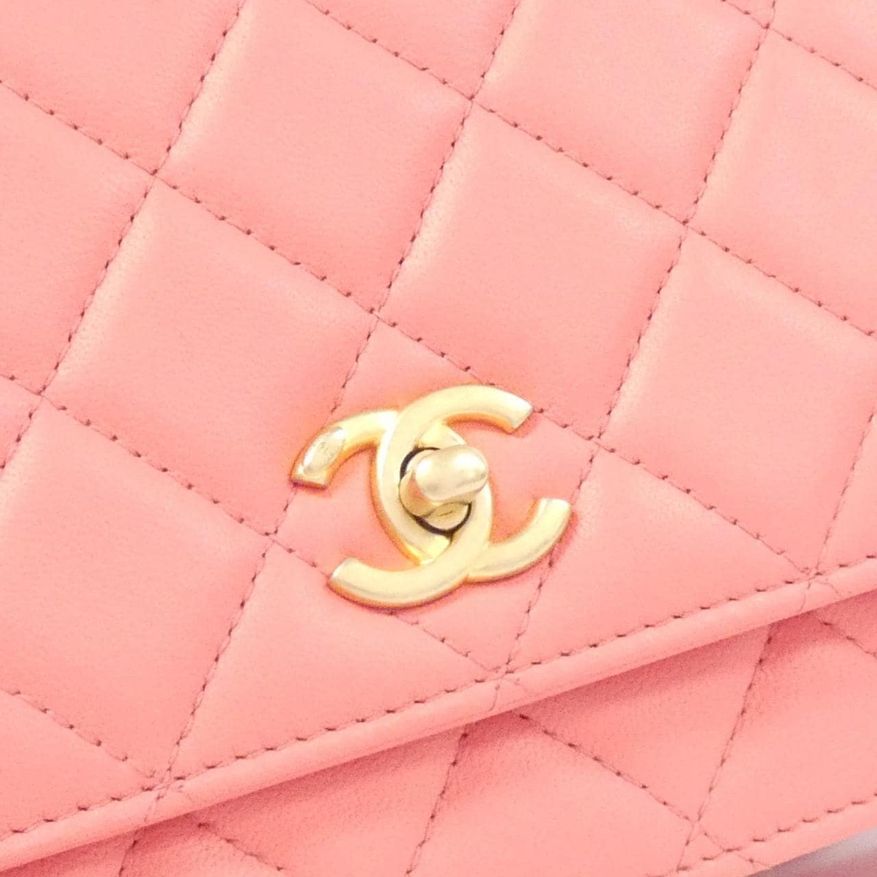 CHANEL AP1450 chain wallet