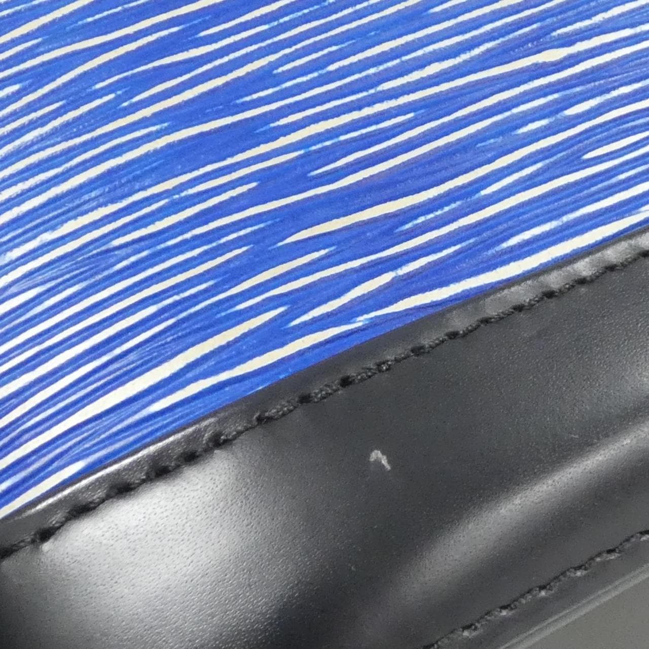 ルイヴィトン エピ デニム アルマ PM M51052 バッグ