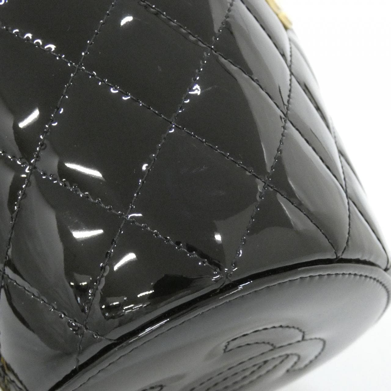 シャネル バッグ