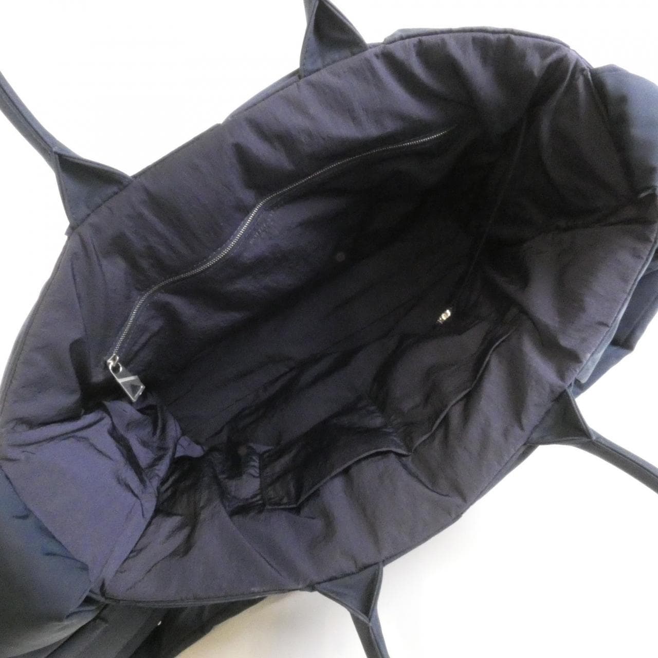 ボッテガヴェネタ 765066 V30V2 バッグ