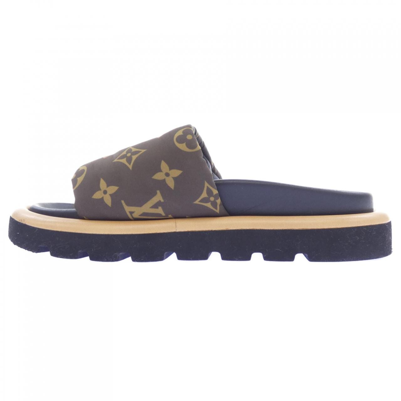 ルイヴィトン LOUIS VUITTON FLAT COMFORT MULE プールピローライン サンダル