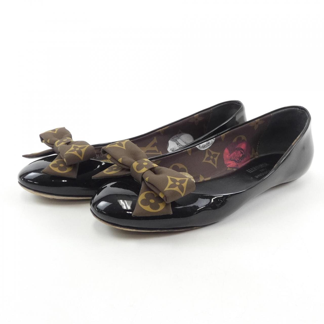 LOUIS VUITTON VUITTON flat shoes