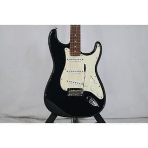 ＦＥＮＤＥＲ　　ＰＬＡＹＥＲ　ＳＴＲＡＴＯＣＡＳＴＥＲ
