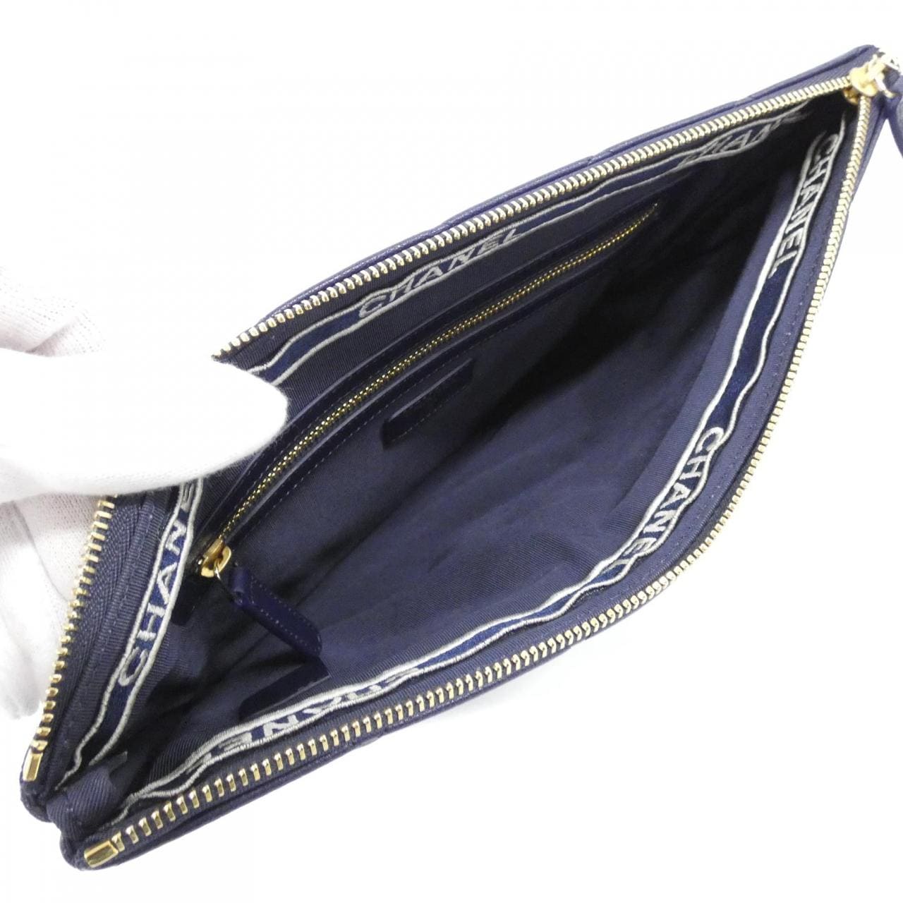 シャネル ポーチ