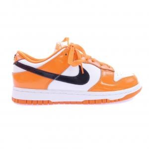 ナイキ NIKE DJ9955-800 スニーカー
