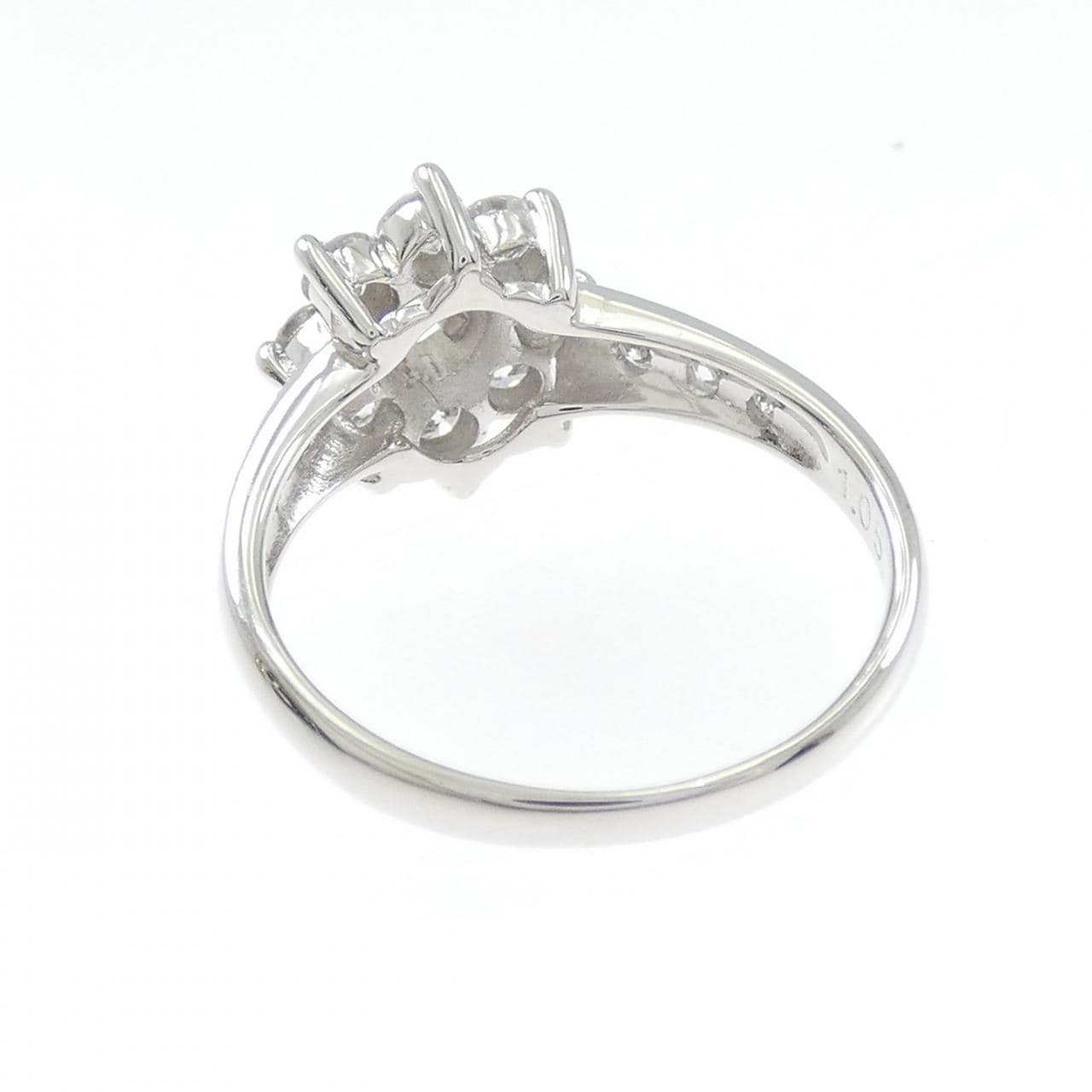 PT900 ダイヤモンド リング 1.05CT