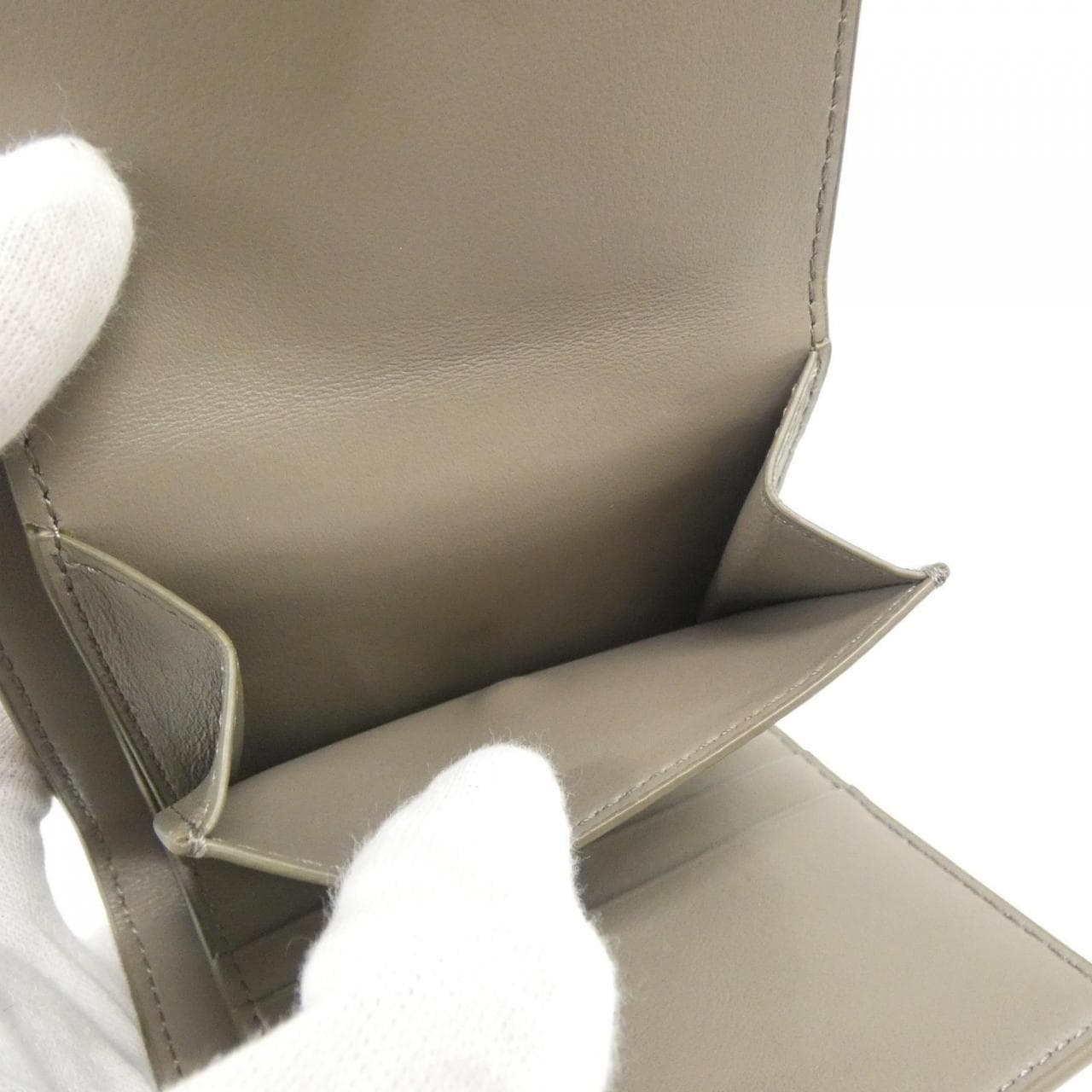 セリーヌ スモール ストラップ 10H263BRU 財布