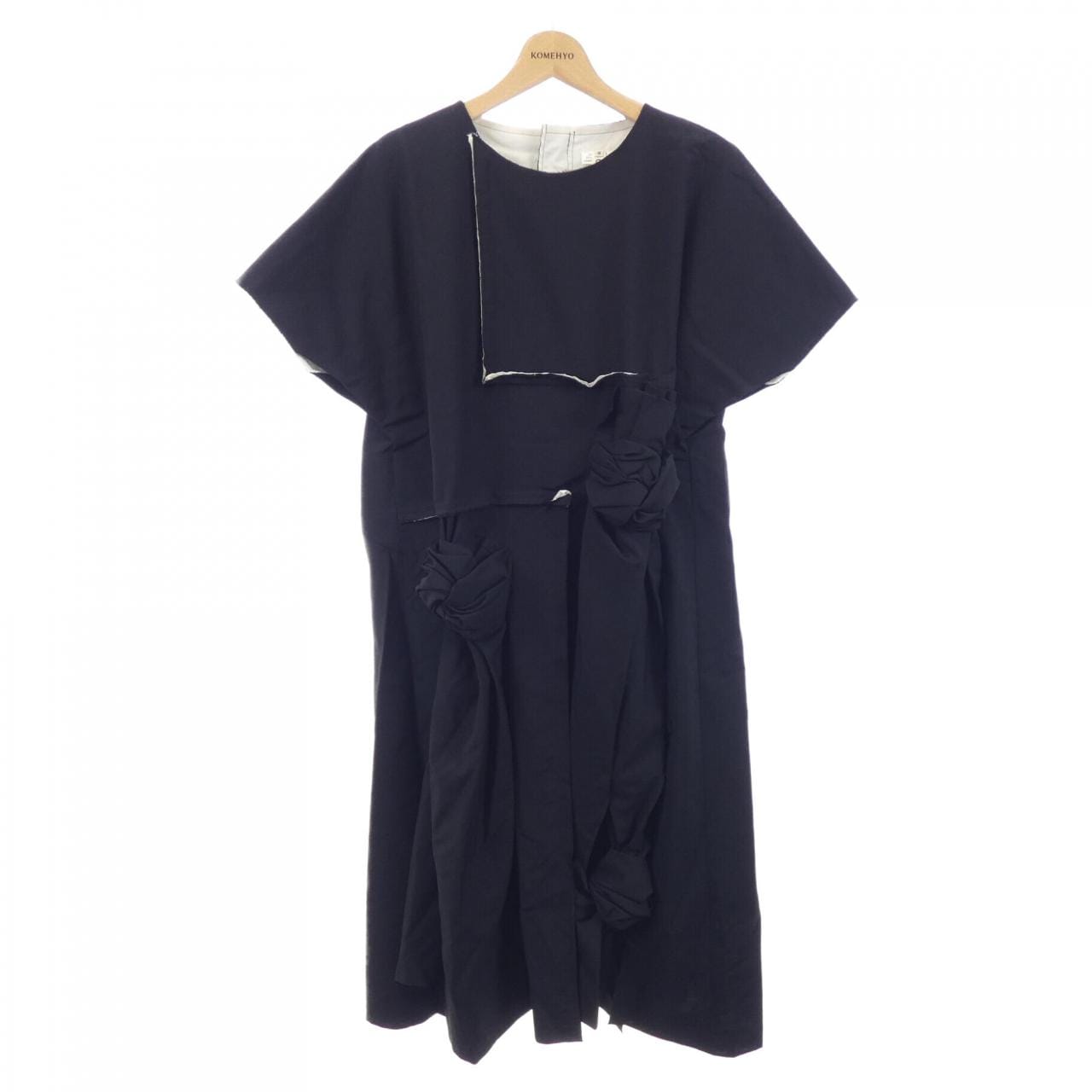 コムデギャルソン COMME des GARCONS GN-O017 ワンピース