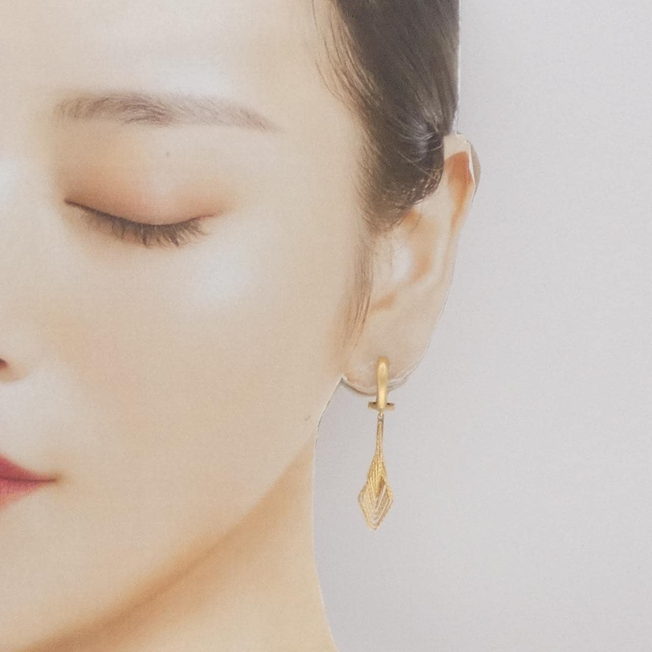 【新品】K18YG イヤリング