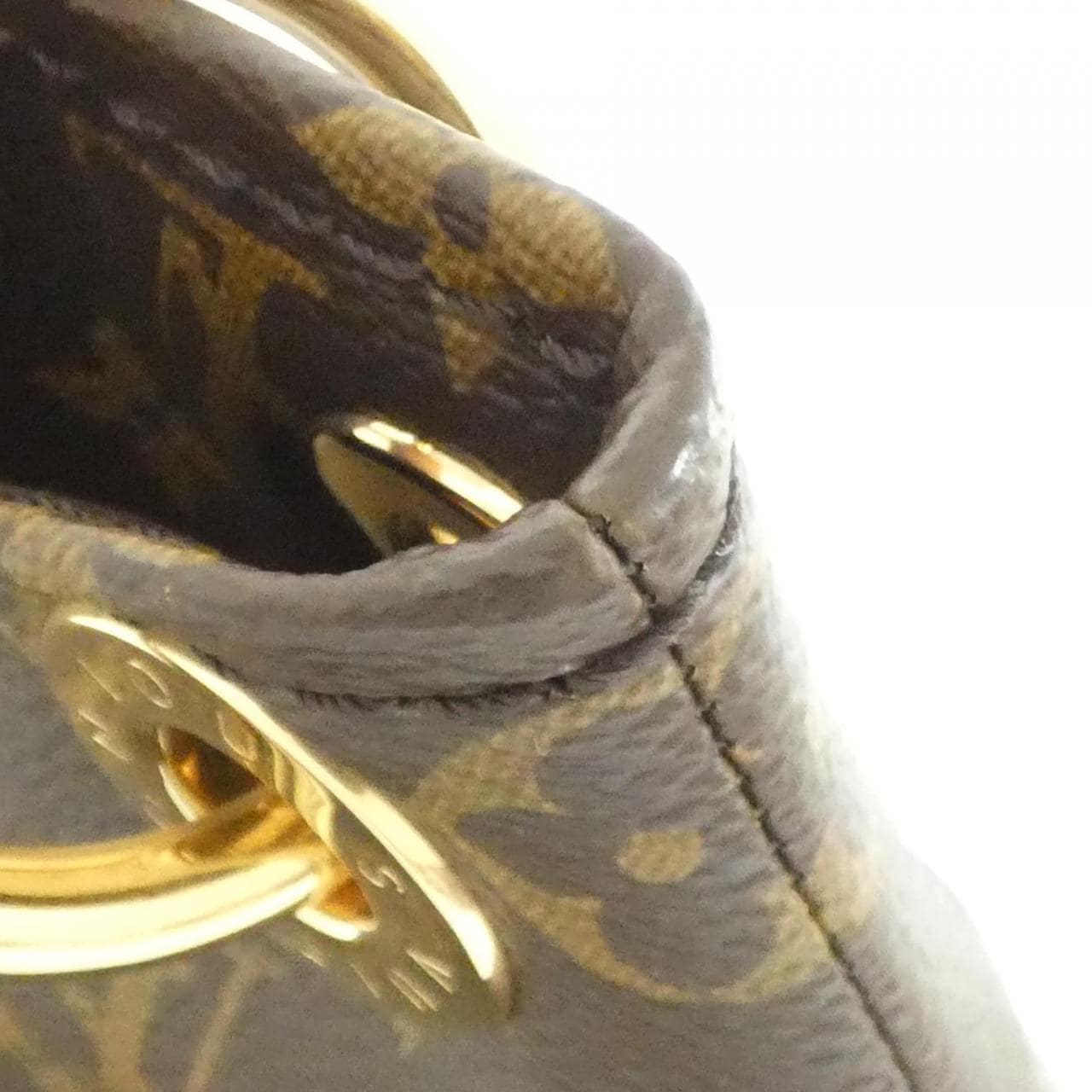 ルイヴィトン モノグラム アーツィー MM M40249 ショルダーバッグ