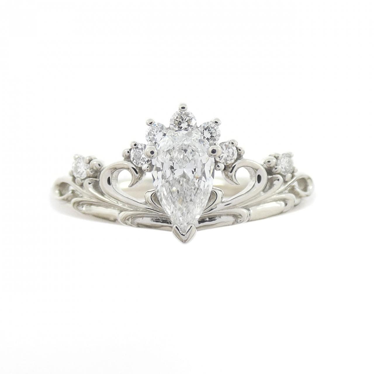 ジーエスティービー ダイヤモンド リング 0.32CT D VVS1 ペアシェイプ
