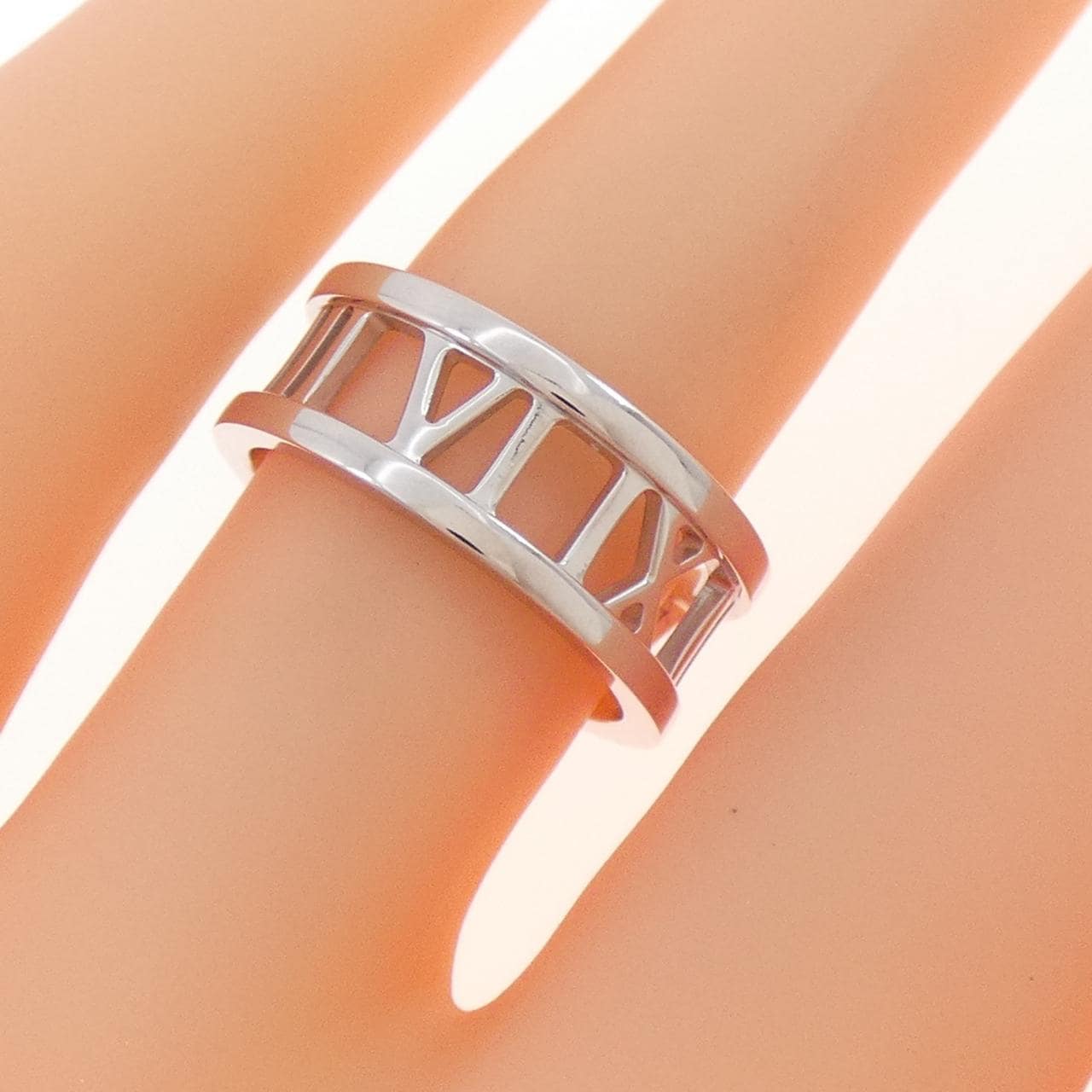 TIFFANY atlas ring