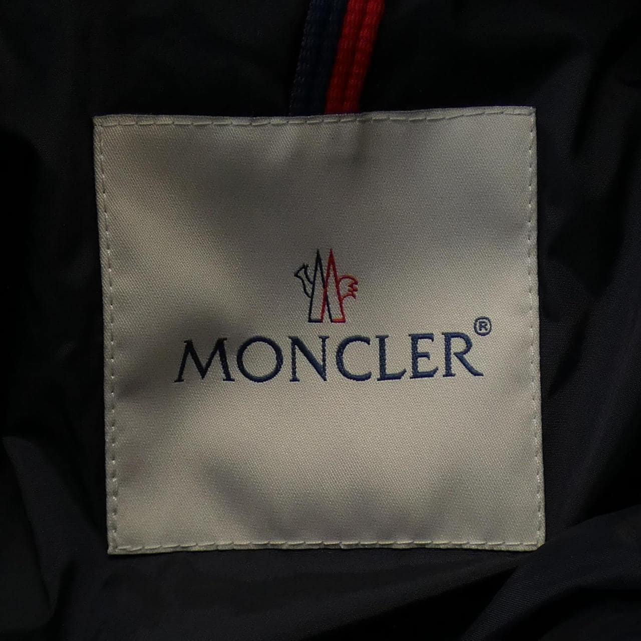 モンクレール MONCLER ダウンジャケット