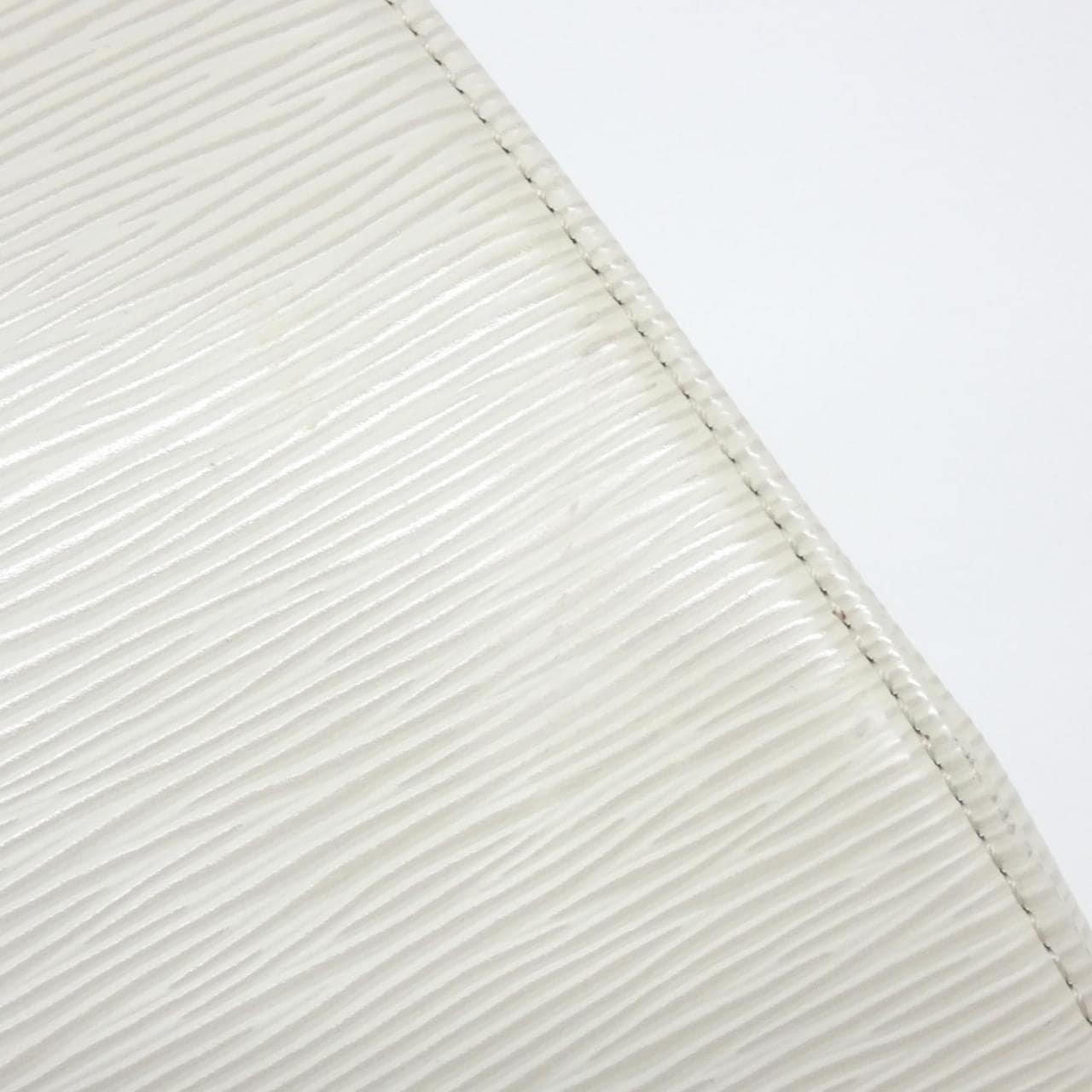 ルイヴィトン エピ ブレア MM M40330 バッグ