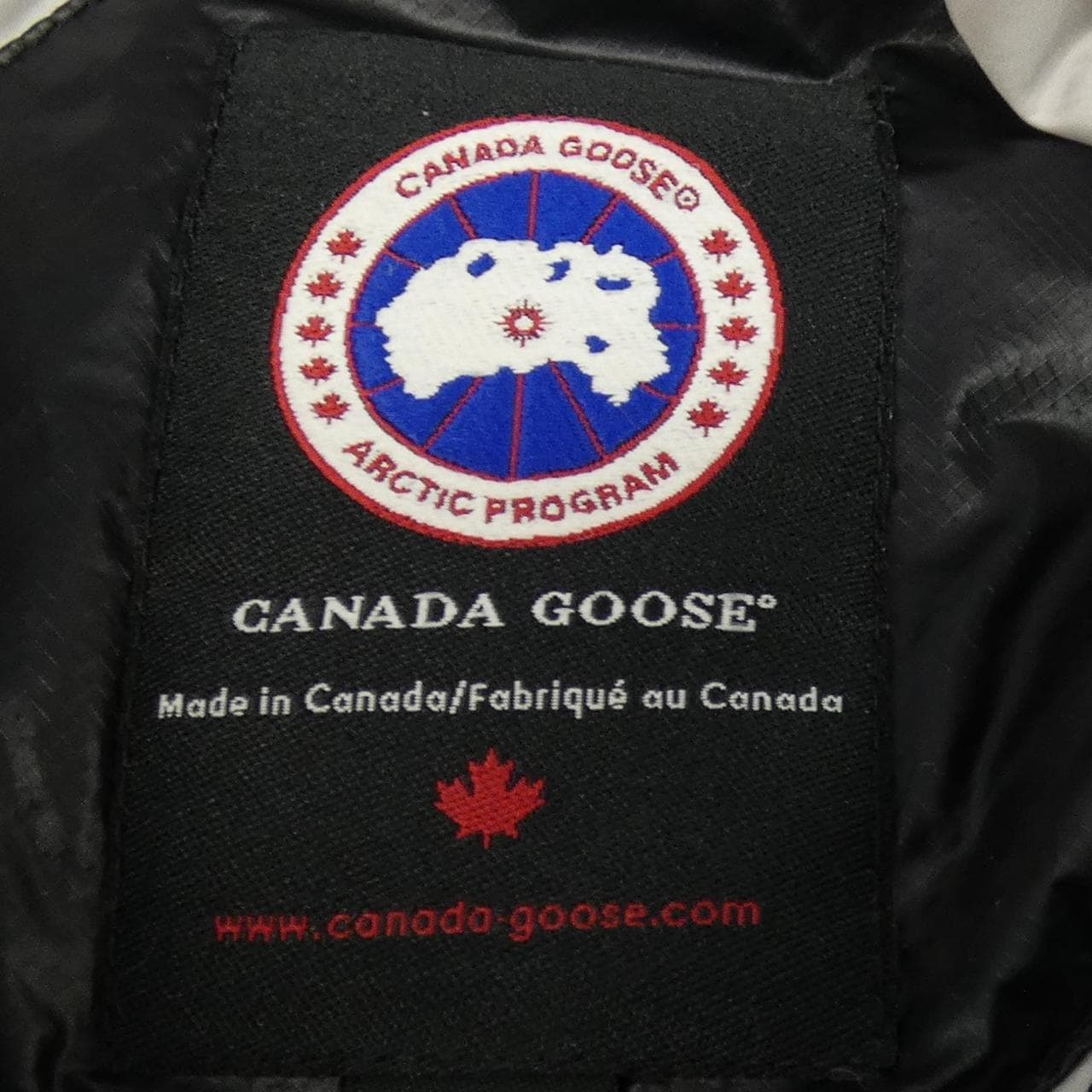 カナダグース CANADA GOOSE HYBRIDGE LITE HOODY 2703L R ハイブリッジライトフーディ ダウンジャケット