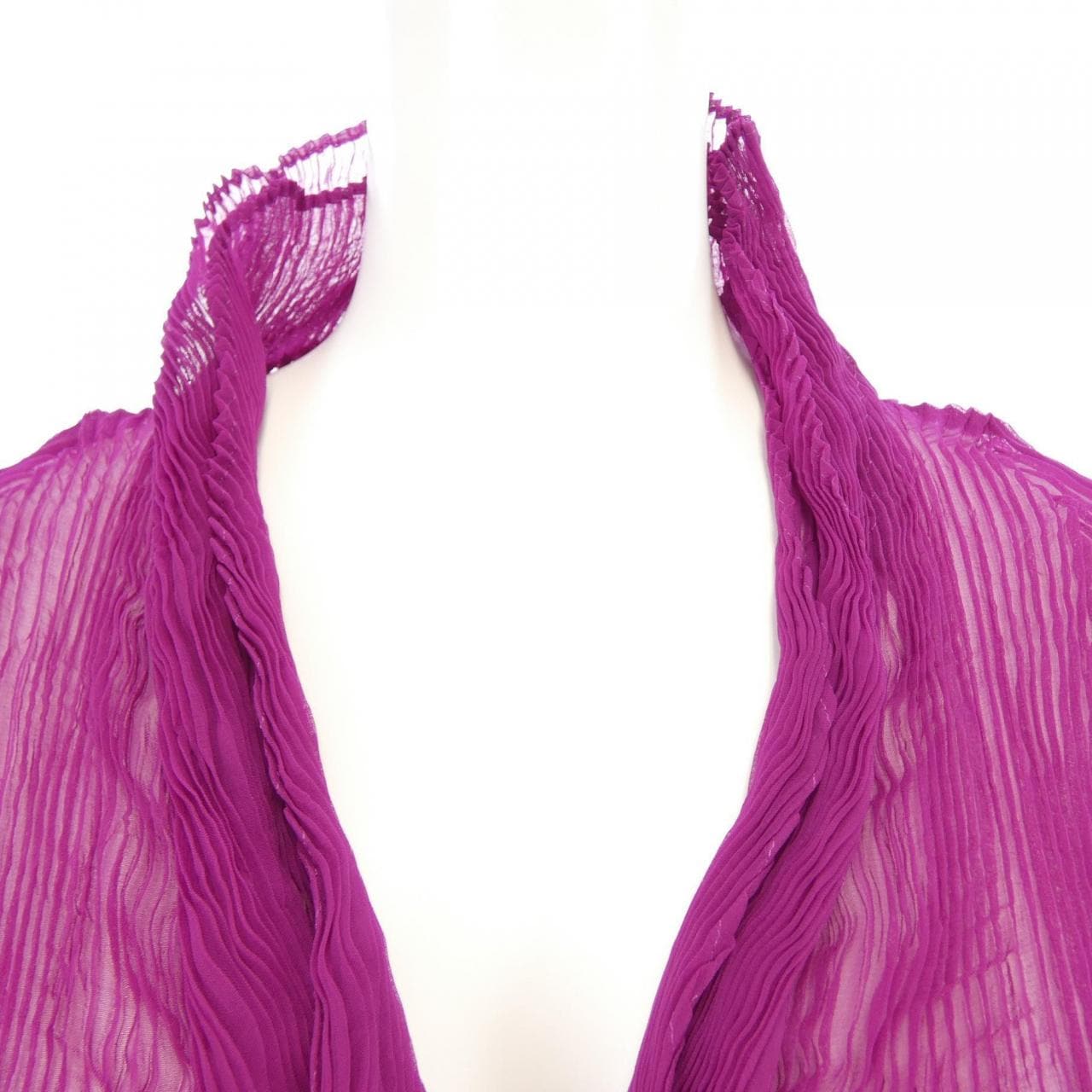 イッセイミヤケ ISSEY MIYAKE IF84FJ416 カーディガン