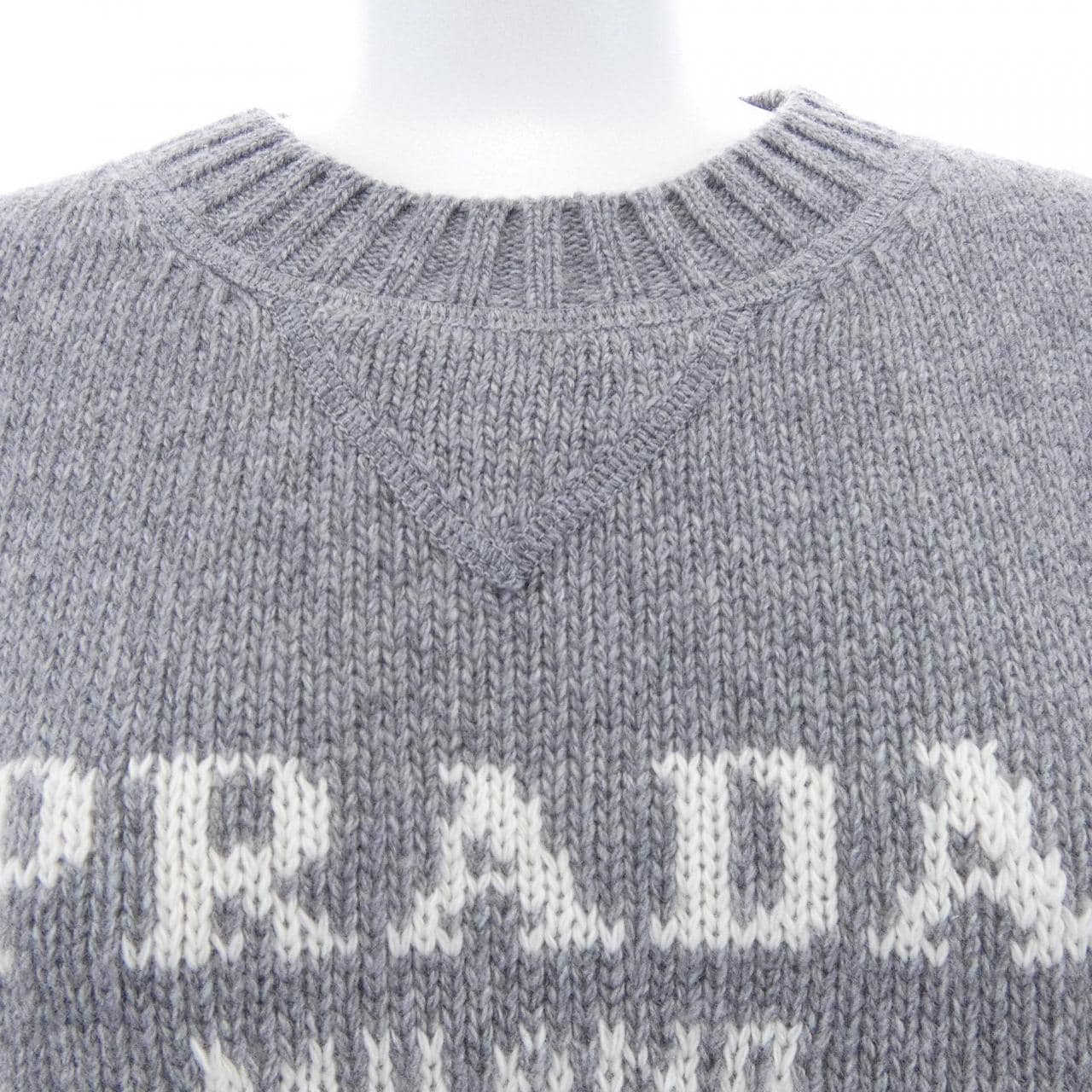 プラダ PRADA P24G1V S232 1YMW ニット