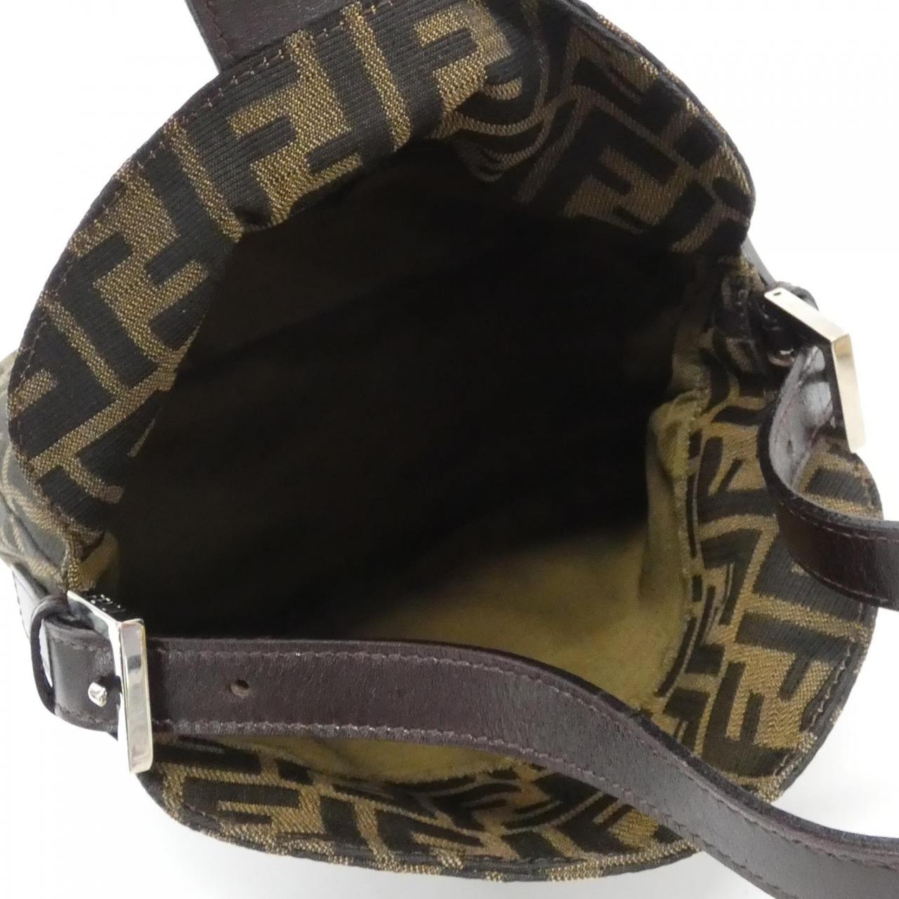 【ヴィンテージ】フェンディ 26426 ショルダーバッグ