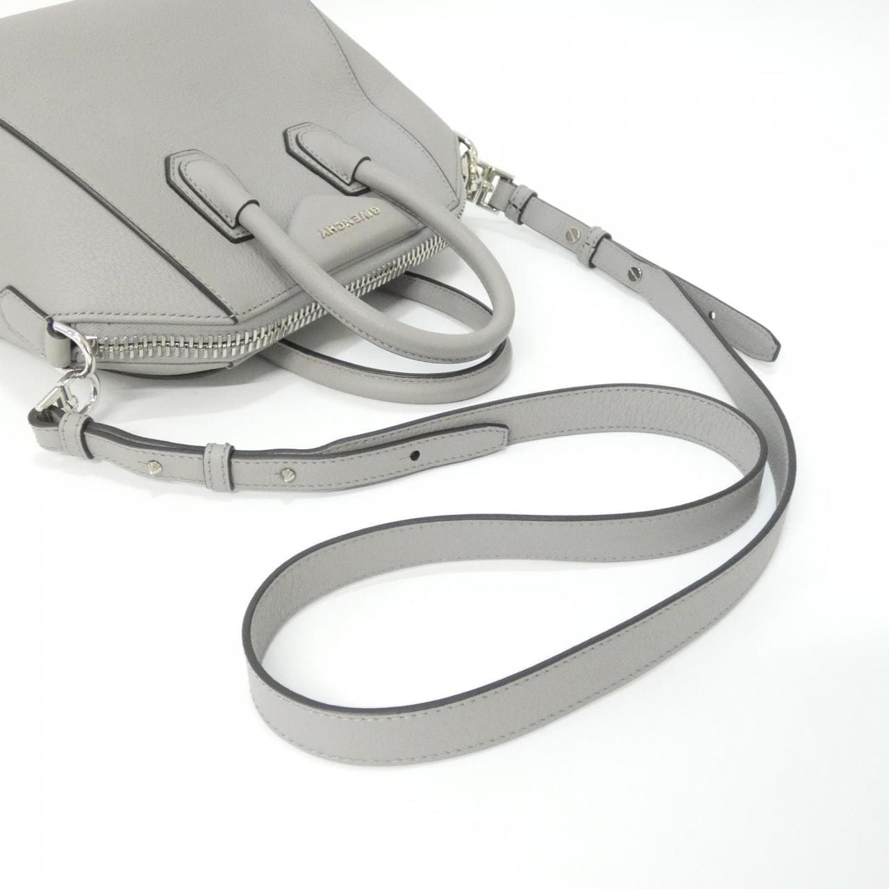 ジバンシー アンティゴナ ミニ BB05114012 バッグ