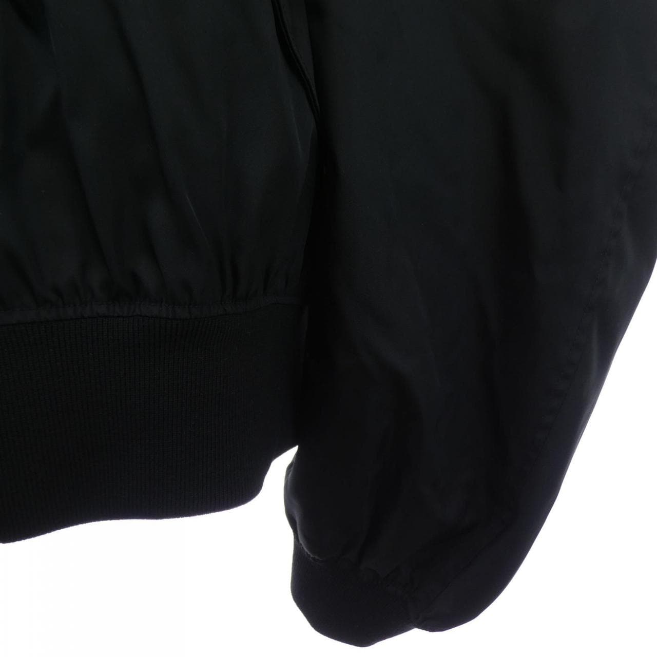 プラダ PRADA トライアングルロゴ SGC006 S221 1WQ8 ブルゾン