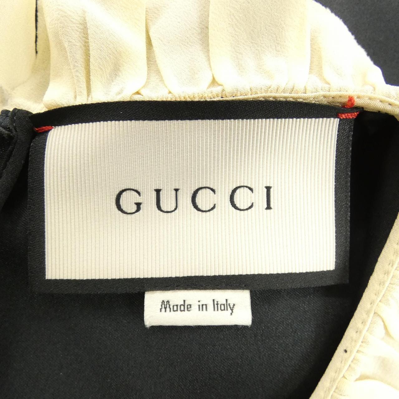 グッチ GUCCI 438655 ZHS82 トップス