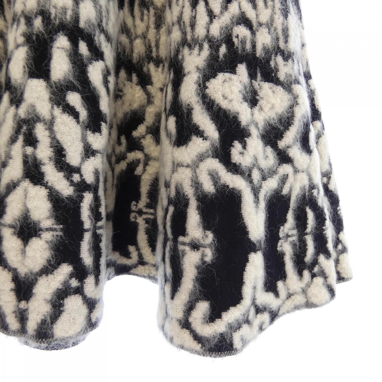 ジャンバティスタヴァリ GIAMBATTISTA VALLI スカート