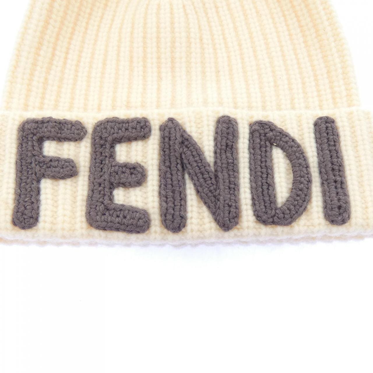 フェンディ FENDI FXQ900 ニットキャップ